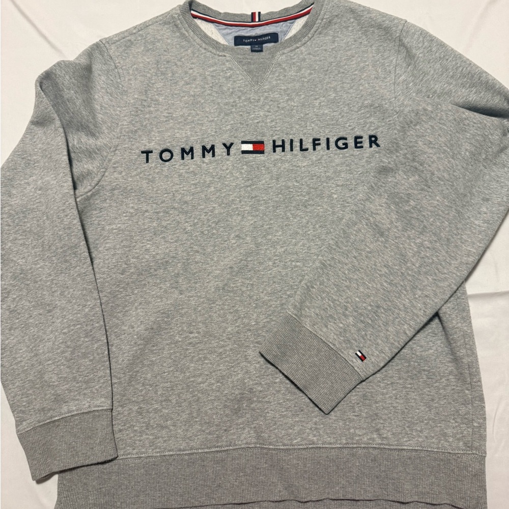 Tommy Hilfiger Light Gray Crewneck Sweater